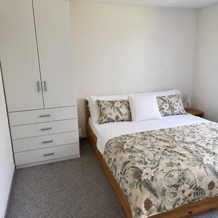 דירה Family Apartment Near Lenzerheide Ski-In & Fireplace צ'ורוואלדן